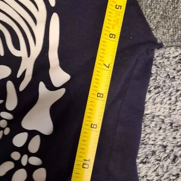 Cute Dinosaur Design Outfit Size 2T - Picture 4 of 10